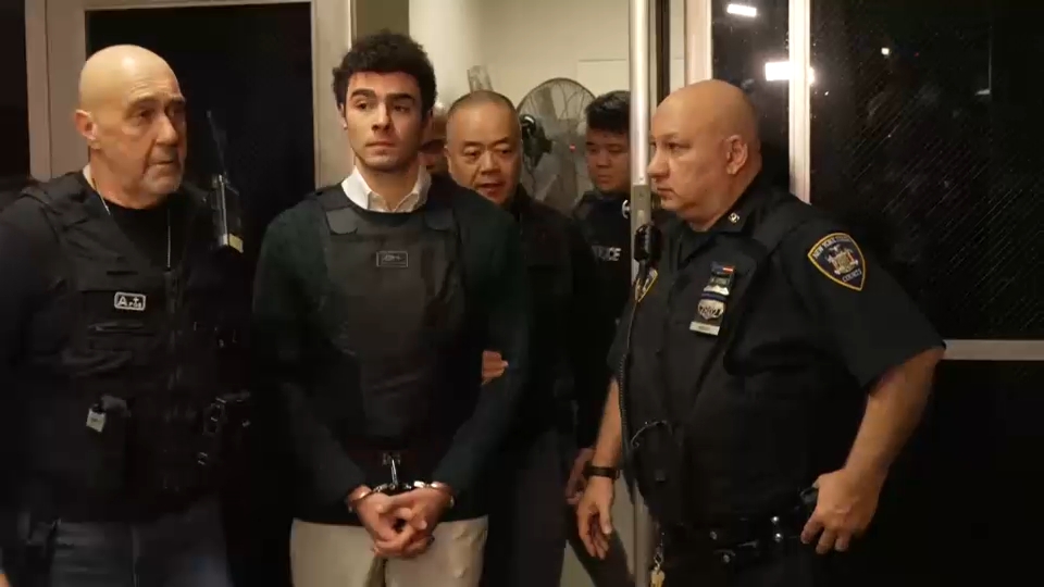 Mangione court appearance pushed after paperwork filing delay, purpose remains shrouded in secrecy