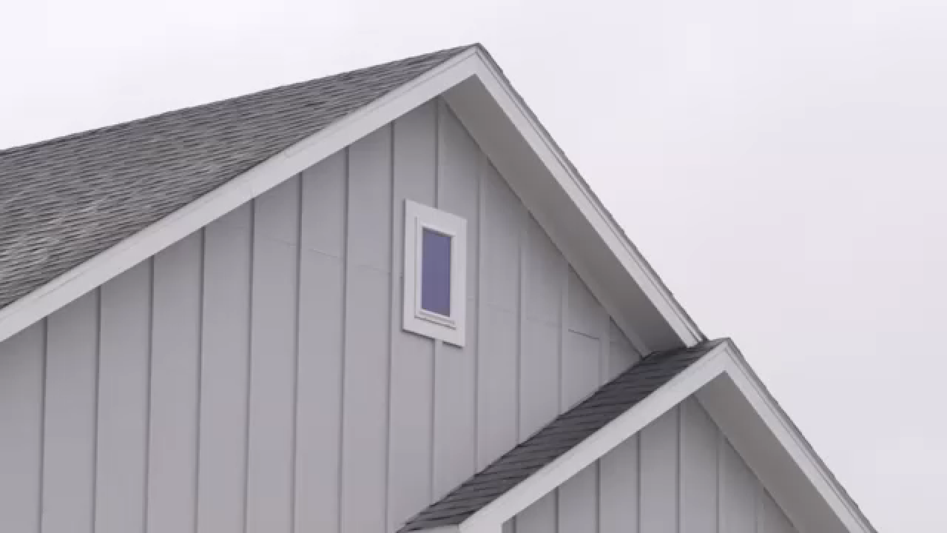More than half of Houston renters struggle with housing costs, report finds