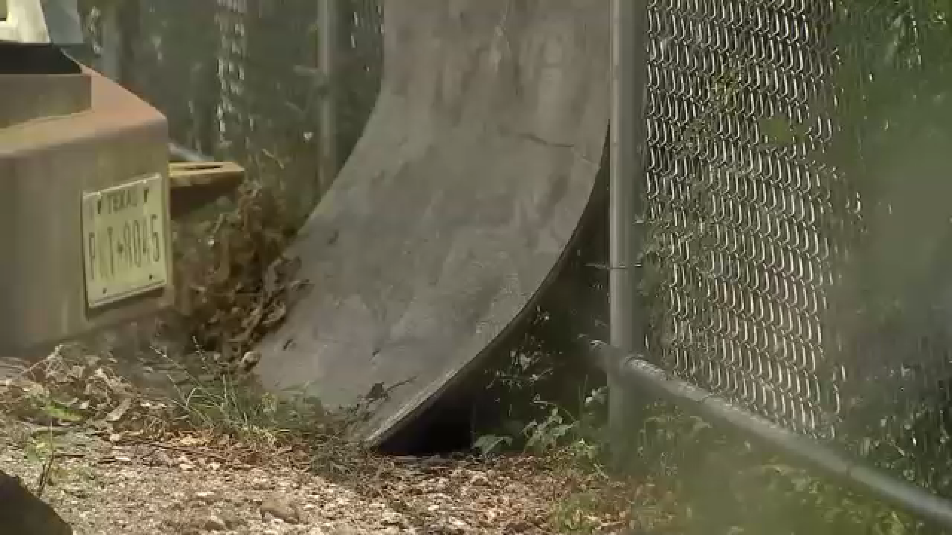 Dickinson residents say raw sewage dumped on their property, TCEQ investigating
