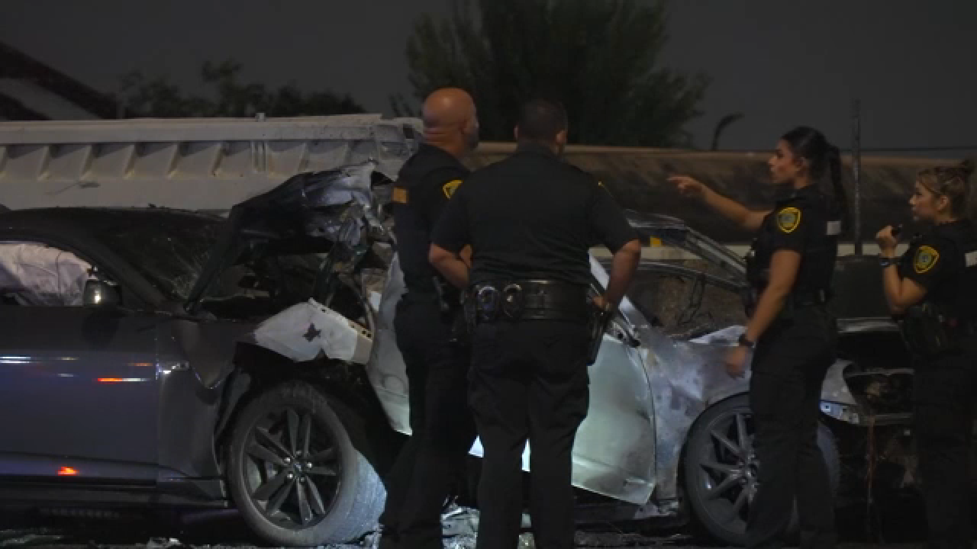 20-year-old driver showed signs of intoxication after deadly crash on Southwest Freeway, HPD says