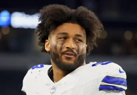 Former Dallas Cowboys defensive end Marshawn Kneeland had early stage CTE at time of death