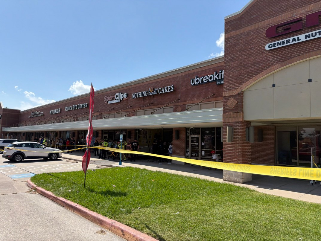 Young woman killed in Atascocita bakery crash identified as 19-year-old employee