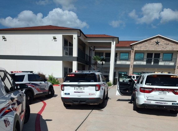 Harris County shooting: 4 people detained after a minor was shot near Bush Intercontinental Airport
