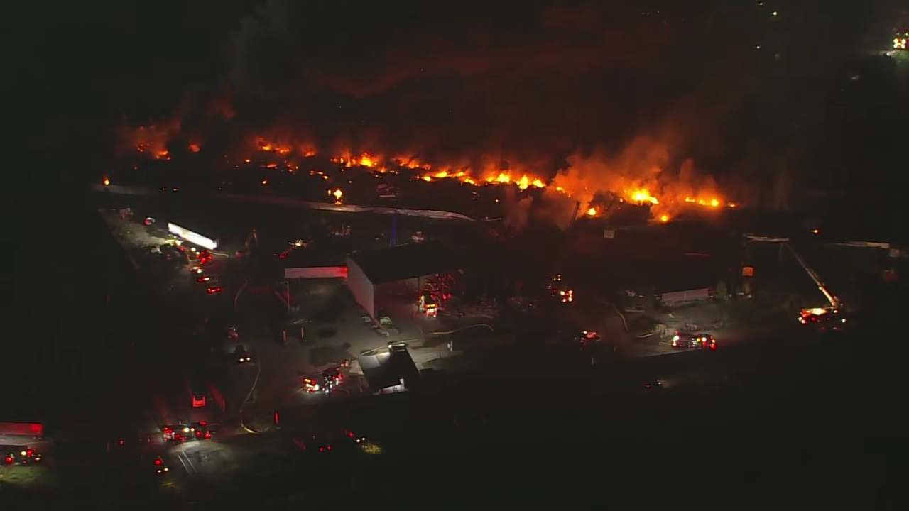 Southeast Houston recycling facility fire continues to burn, air monitoring continuing