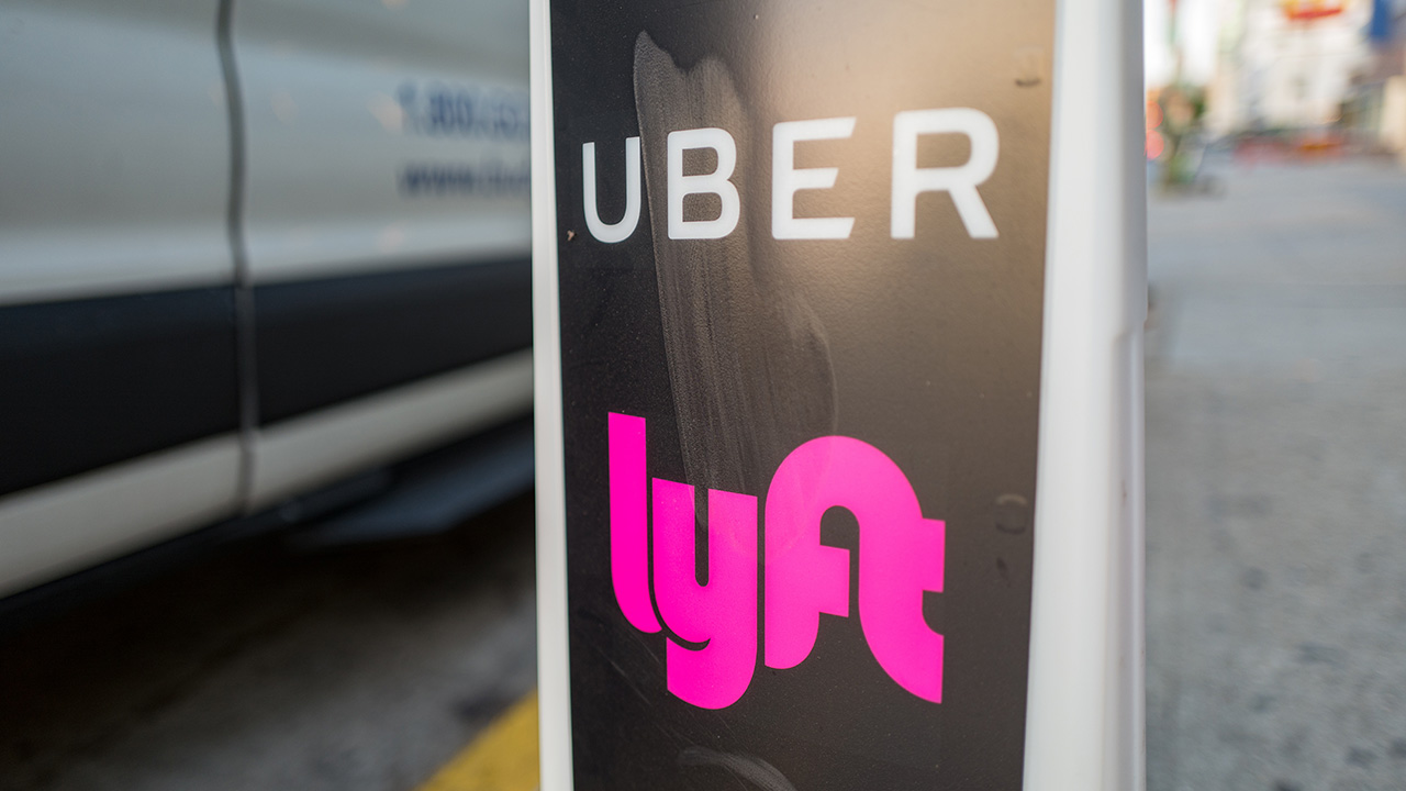 Same rides, different prices: Uber and Lyft draw fire from Consumer Reports over fares