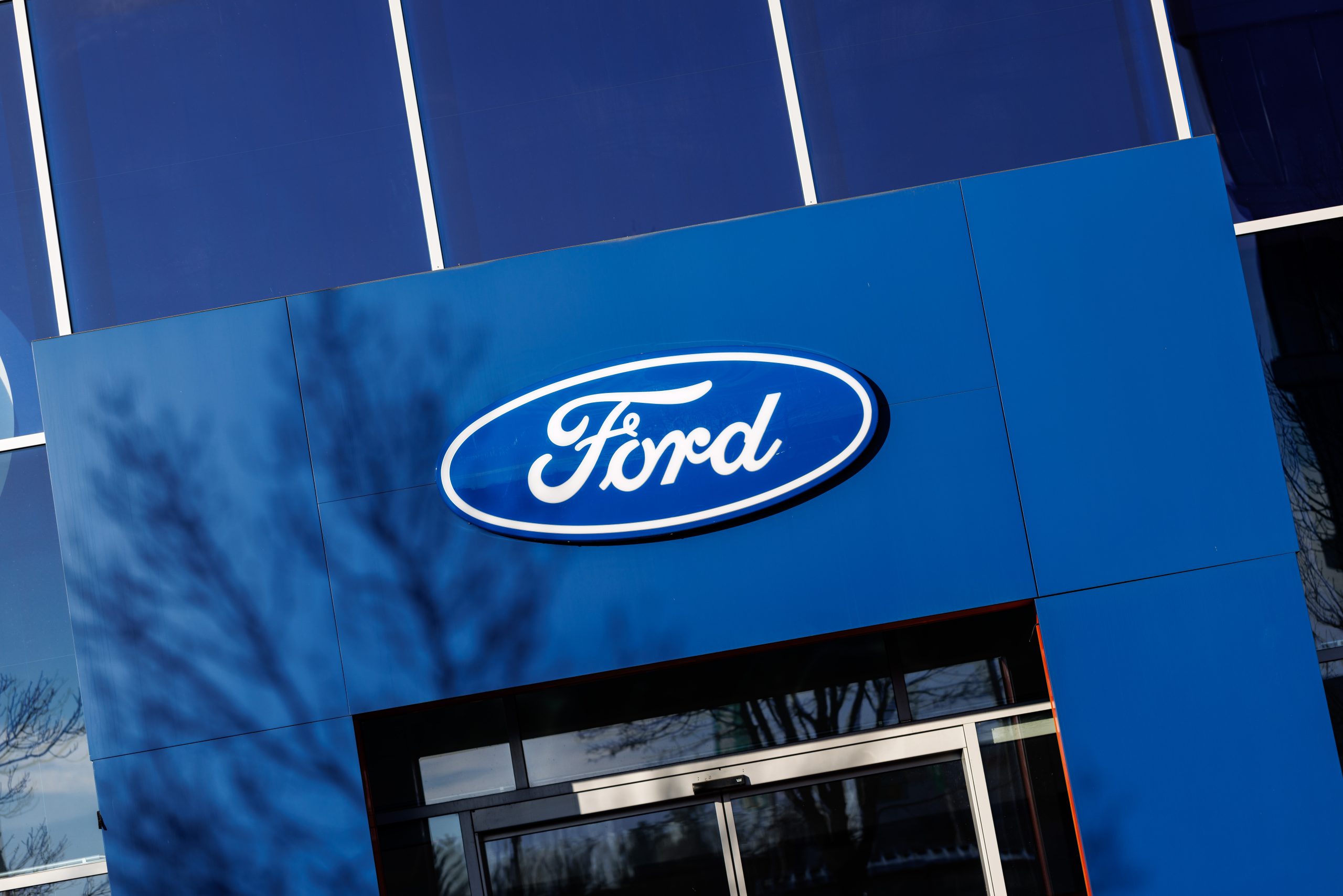 Ford to recall over 100,000 Mustangs for 2 separate issues